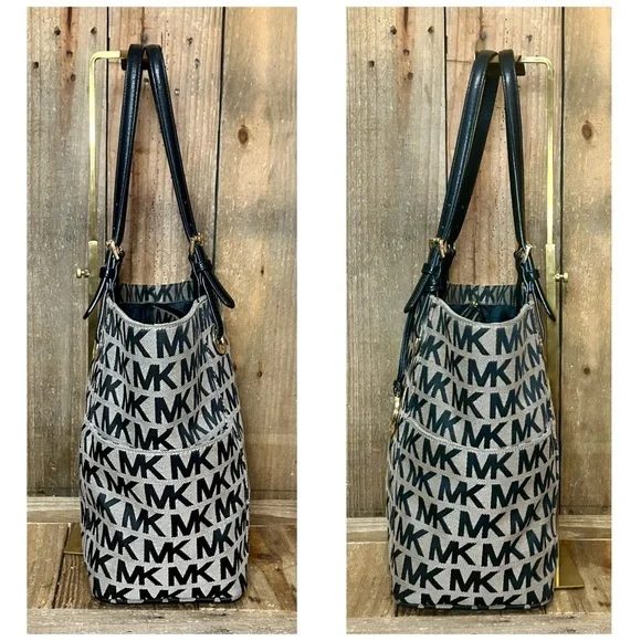 Michael Kors. 3 Piece Set: Jet Set Tote Bag with Free Dust Bag & Purse Scarf. - Picture 7 of 16